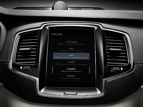 Volvo XC90 s technologií Twin Engine.