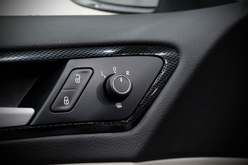 Volkswagen Golf Variant 7 1.4 TSI 92 kW Highline - fotka 15 z 32