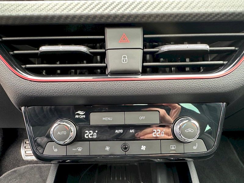 Škoda Kamiq (2025) 1,5 TSI / 110 KW / DSG / Monte - fotka 24 z 30