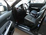 Suzuki Vitara 1,4 T 103kW 4x4 automat,závěs - náhled 15