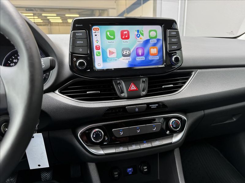 Hyundai i30 1,0 T-GDI  WG Comfort Climate - fotka 15 z 26