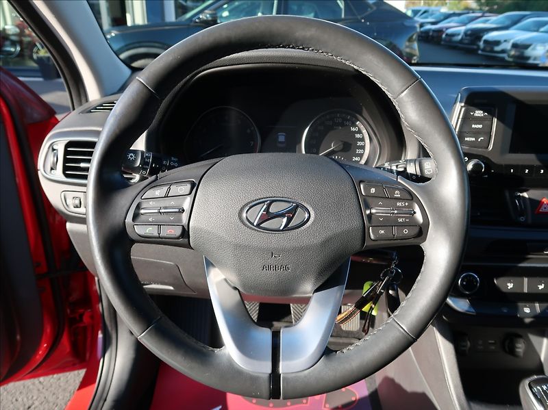 Hyundai i30 1,0 T-GDi,88kW,NovéČR,Serv.kn. - fotka 15 z 28