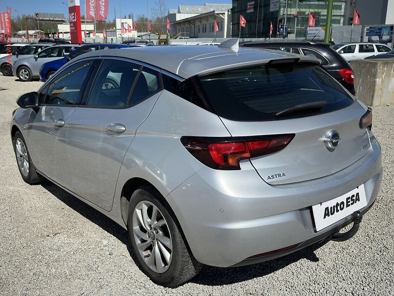 Opel Astra (2018) 1.4 T, ČR, AC, výhřev sed. - fotka 6 z 20