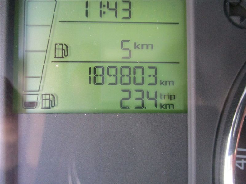 Škoda Fabia 1,2 TSI, digiklima,servis,tažn - fotka 15 z 34