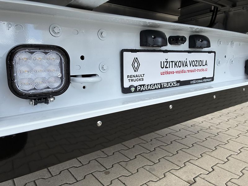 Renault Master (2026) SKŘÍŇ 9palet 170k RTWD  - fotka 11 z 22