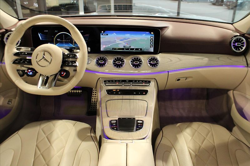 Mercedes-Benz CLS 53 AMG 4MATIC+ AMGDriver/DIS+/ - fotka 15 z 37