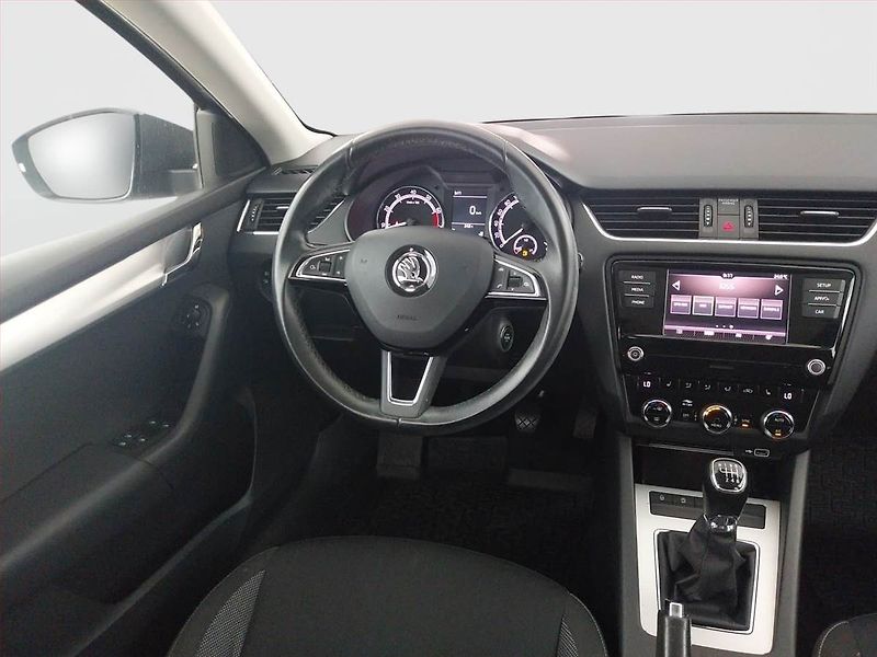 Škoda Octavia (2018) Ambition Plus 1.4 TSI - fotka 7 z 20