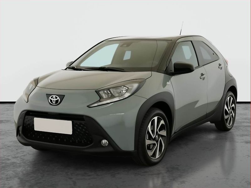 Toyota Aygo (2025) 1.0, Automat, ČR,1.maj - fotka 2 z 17