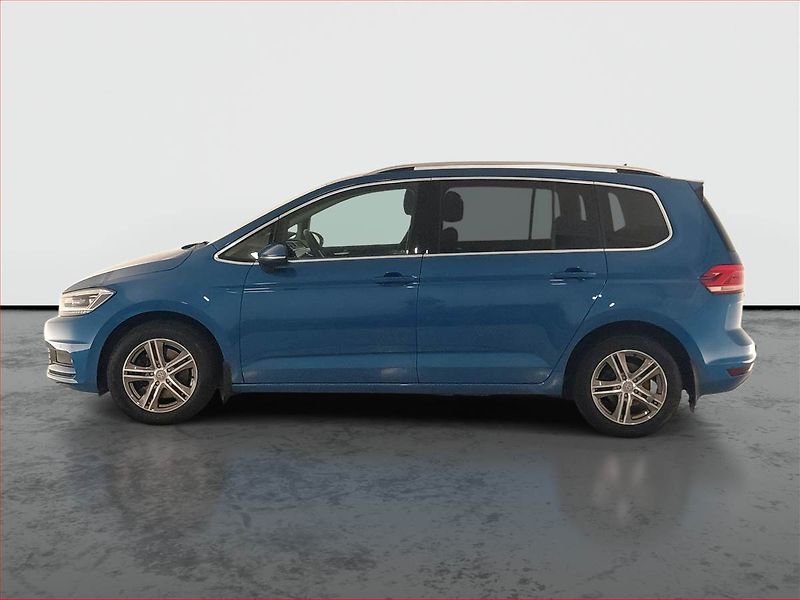 Volkswagen Touran (2020) 1.5 TSI - fotka 3 z 22