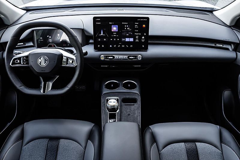 MG MGS5 EV (2026) LR 64 kWh  Exclusive - fotka 20 z 22