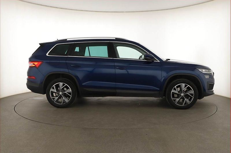 Škoda Kodiaq (2022) 2.0 TDI - fotka 6 z 19