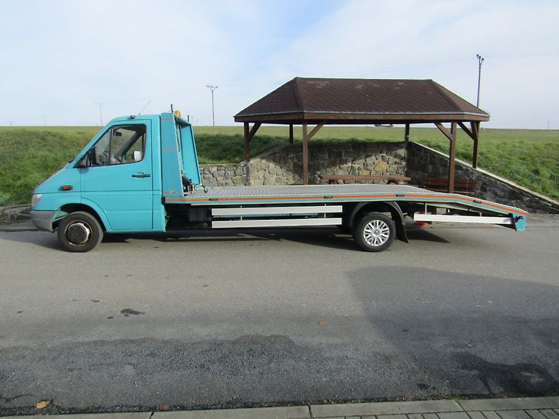 Mercedes-Benz Sprinter (2006) 408 CDI  4600KG CELKOVÁ HMOTN - fotka 3 z 14