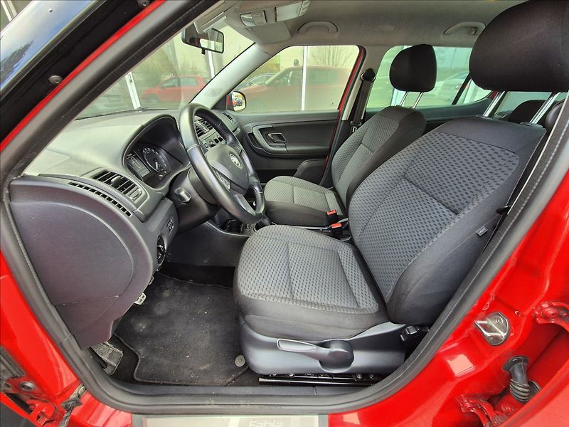 Škoda Fabia 1.2TSi*ALU*2 x SADY PNEU - fotka 10 z 16