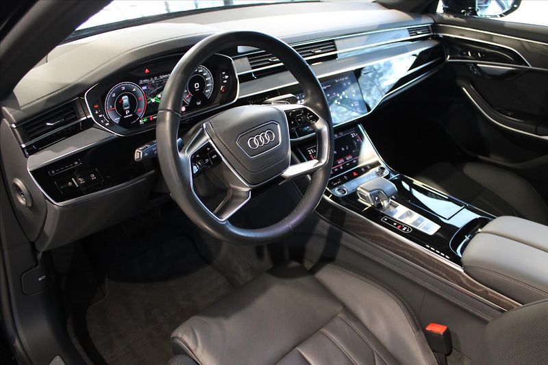 Audi A8 L 50 TDi quattro Tiptronic Tou - fotka 10 z 33