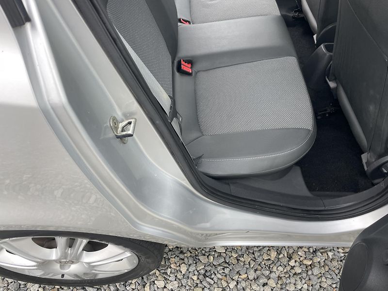 Opel Corsa 1.2i 80PS 141000KM KLIMA STK!! - fotka 131 z 169