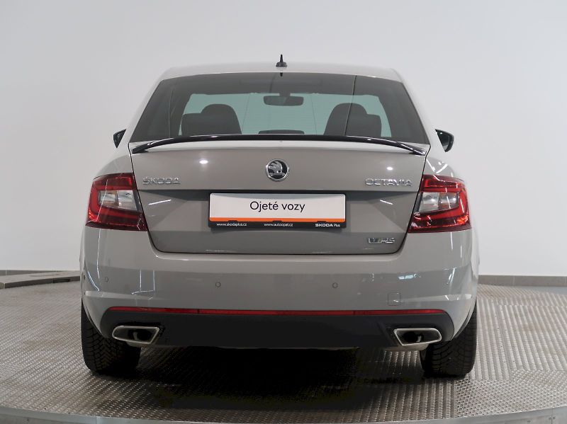 Škoda Octavia (2019) RS 2.0TSI 180KW DSG NAVI - fotka 9 z 39