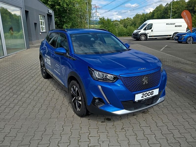 Peugeot 2008 (2021) e-AllurePack ELEKTRO 100 kW - fotka 1 z 21