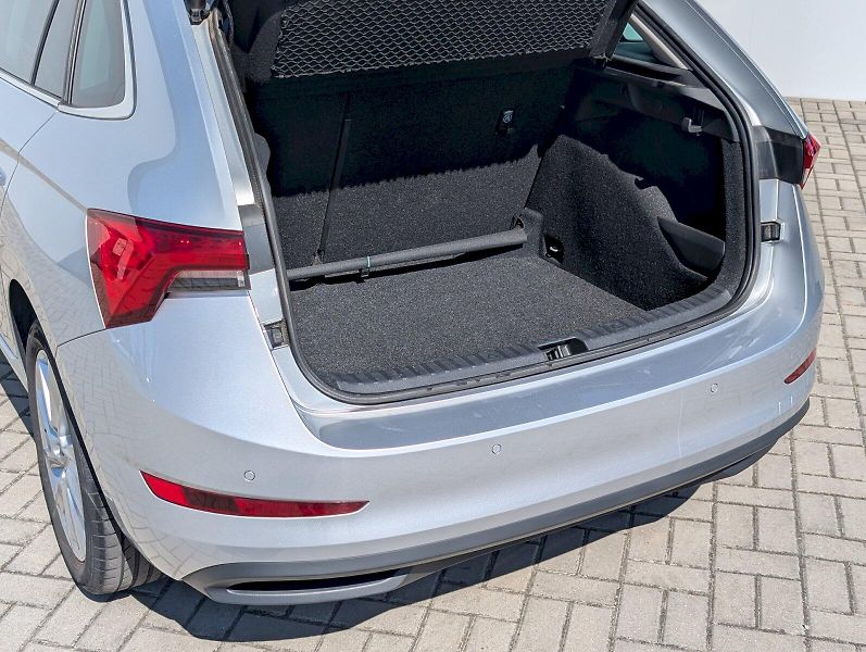 Škoda Scala (2022) 1,0 TSI / 81 kW DSG Style Extr - fotka 11 z 30