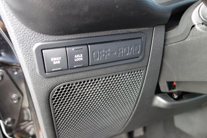 Jeep Wrangler Rubicon Unlimited 2.8CRD - fotka 14 z 26