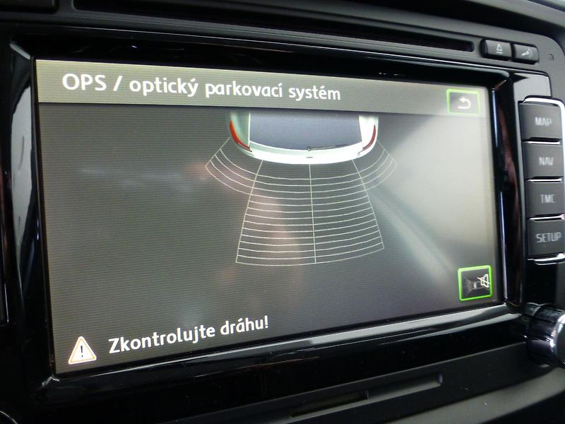 Škoda Superb (2014) 2,0TDI*NAV*PARK S*VYHŘ.S*XENON - fotka 14 z 29