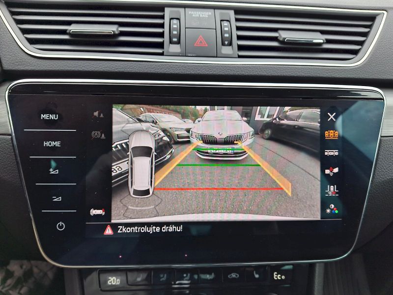 Škoda Superb (2024) Combi iV Style Plus Top 1,4TSi - fotka 22 z 34