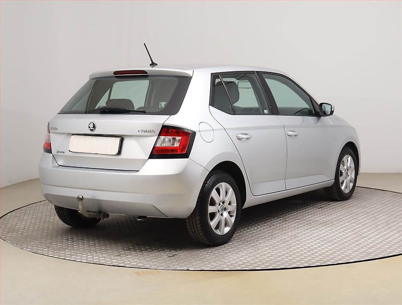 Škoda Fabia (2015) Ambition 1.2 TSI, Tempomat - fotka 5 z 18