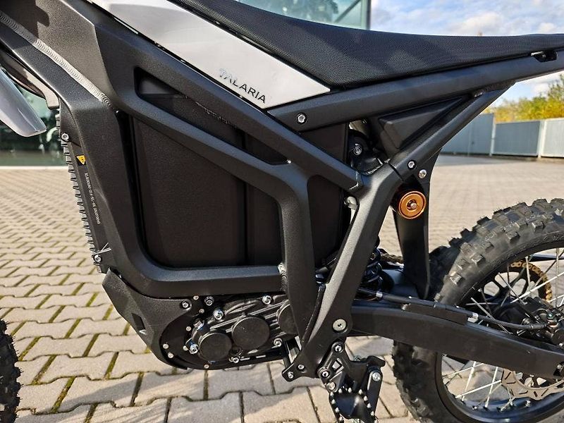 Ostatní (2026) Komodo MX 32kW - fotka 17 z 20
