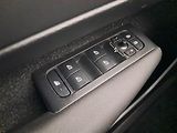 Volvo XC40 (2019) Momentum D3 AWD - náhled 17