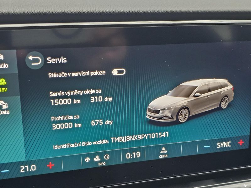 Škoda Octavia 2.0TDI 110kW kombi automat  - fotka 31 z 31