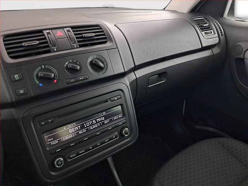 Škoda Roomster (2015) 1.2 TSI, Tempomat - fotka 12 z 20