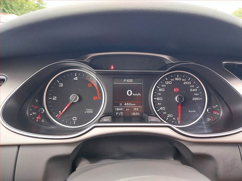 Audi A4 Allroad (2013) 2.0 TDI, 4X4, Automat, Kůže - fotka 11 z 18