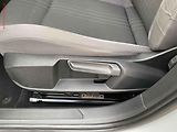Volkswagen Golf (2021) 2.0 TDi 4x4, 1.maj,ČR - náhled 14