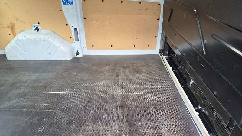 Ford Transit Custom (2019) VAN L1H1 - fotka 11 z 16