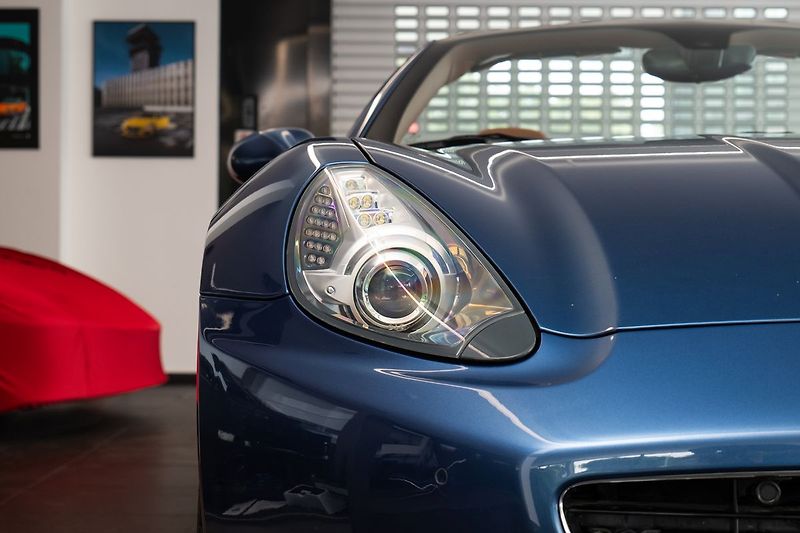 Ferrari California Vyhřívaná sedadla/Keramické Br - fotka 18 z 20