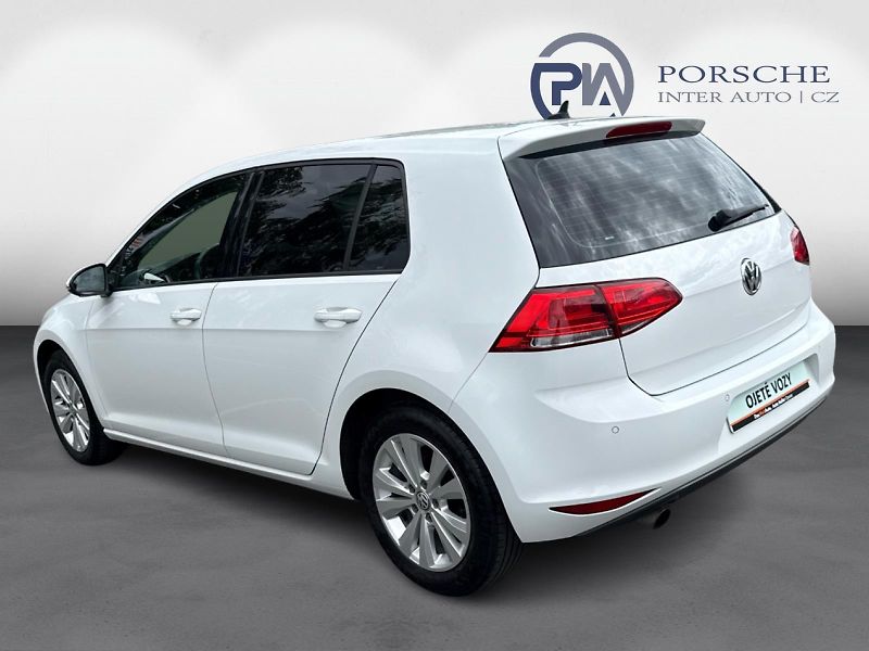 Volkswagen Golf 1.2 TSI MARATON EDITION  81 kW - fotka 8 z 26