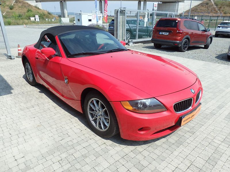 BMW Z4 2.0i 110 kW KLIMATIZACE - fotka 3 z 17