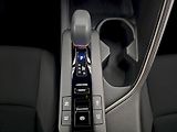 Toyota C-HR (2025) 2.0 223k PHEV CVT Comfort PLUS - náhled 18
