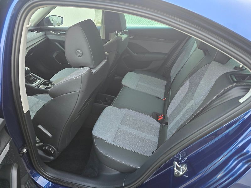 Škoda Octavia (2024) 1,5TSI 110KW Top Selection - fotka 26 z 36