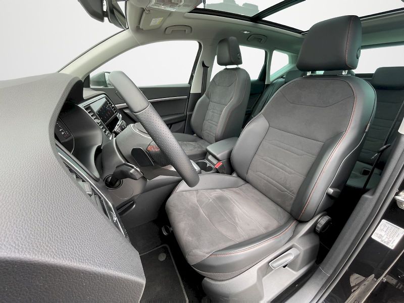 Seat Ateca (2024) 1.5 TSI 110 kW FR DSG Panorama - fotka 23 z 35