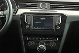 Volkswagen Passat (2016) 1.6 TDI, Kůže, Navi, Tempomat - náhled 9