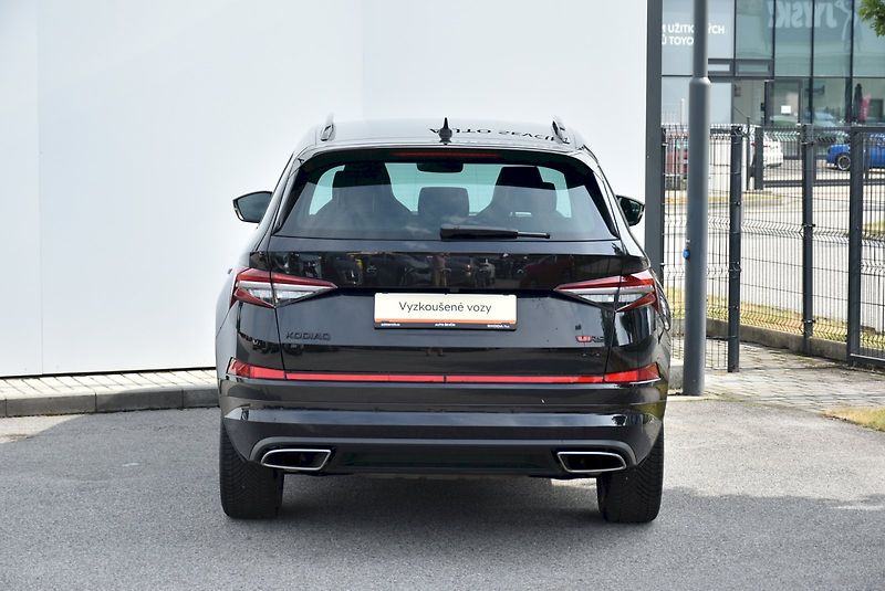 Škoda Kodiaq (2023) RS 2.0 TSI 180 kW 4x4 DSG - fotka 8 z 33