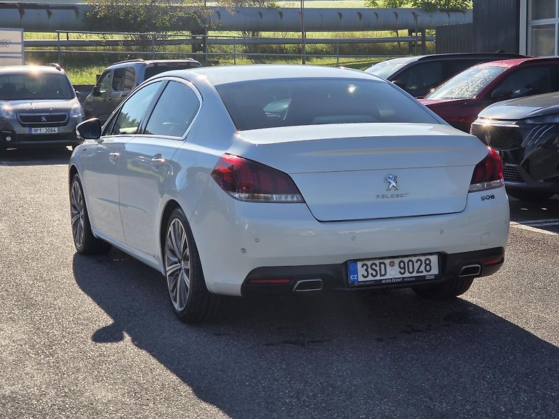 Peugeot 508 (2014) 2.2 HDi 204 GT EAT6 - fotka 3 z 32