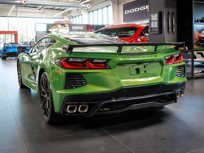 Chevrolet Corvette (2026) 6.2 Stingray 3LT Z51 Facelift - fotka 3 z 44