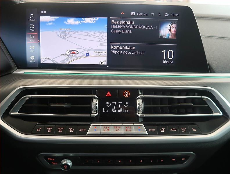 BMW X6 (2021) xDrive30d - fotka 12 z 20