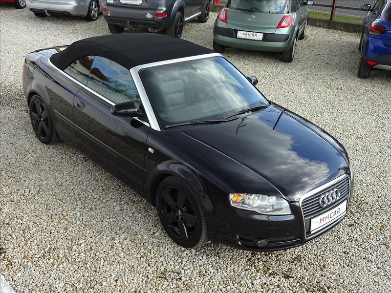 Audi A4 1,8 T CABRIO !AKČNÍ CENA! - fotka 3 z 51