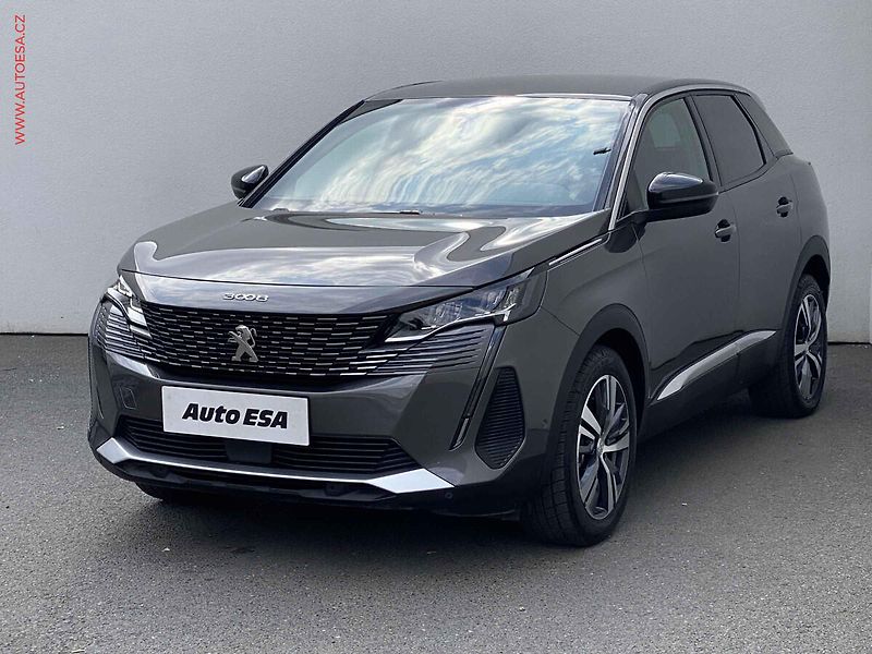 Peugeot 3008 (2023) 1.2 PT, Allure, navi, kamera - fotka 3 z 16