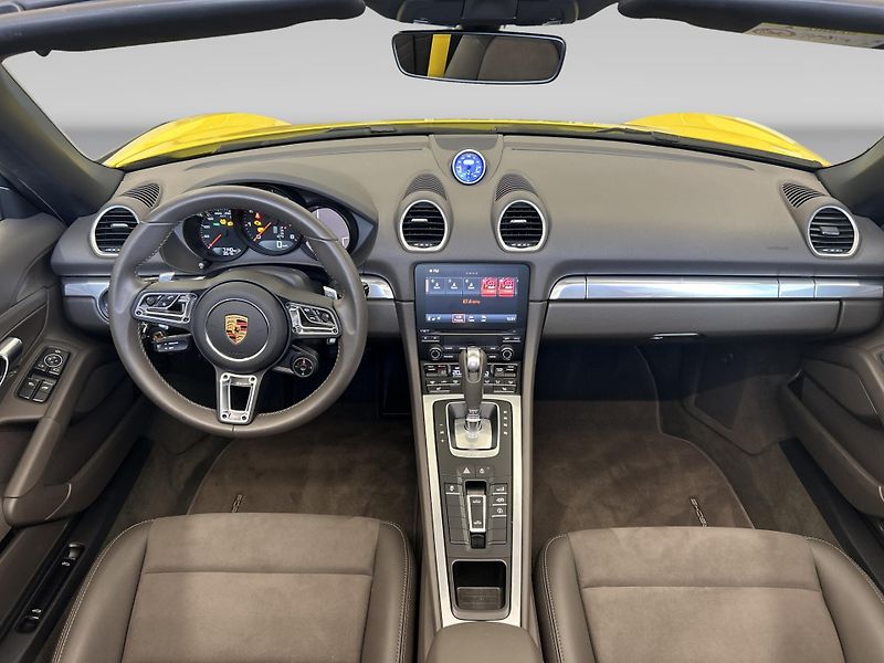 Porsche Boxster 718 - fotka 19 z 30