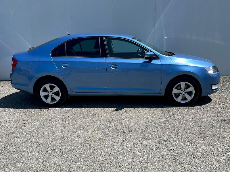 Škoda Rapid (2015) 1.2 TSI 81kW Ambition - fotka 24 z 26