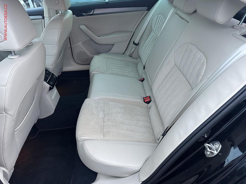 Škoda Superb (2015) 1.8TSI, 2.maj,ČR, Style, DSG - fotka 10 z 24