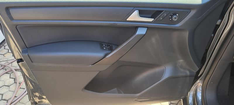 Volkswagen Caddy (2019) 1,4 TSi 96kW DSG Highline - fotka 40 z 45